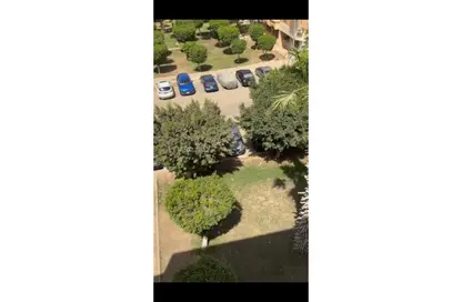 شقة - 3 غرف نوم - 1 حمام للبيع في شارع 25 - الحي الاول - الشيخ زايد - الجيزة