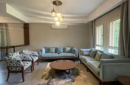 منزل مزدوج - 3 غرف نوم - 3 حمامات للايجار في شارع 10 - جرينز - الحي السادس - الشيخ زايد - الجيزة