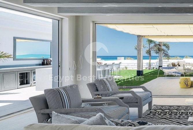 8038776 - Property Image 2