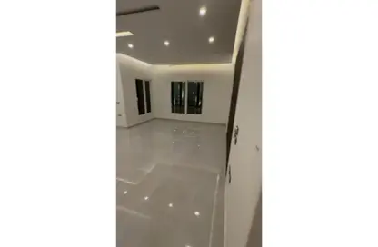 Apartment - 3 Bedrooms - 2 Bathrooms for rent in 7th District - Sheikh Zayed City - Giza