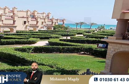 شاليه - 3 غرف نوم - 2 حمامات للبيع في لازوردي باي - سيدي عبد الرحمن - الساحل الشمالي