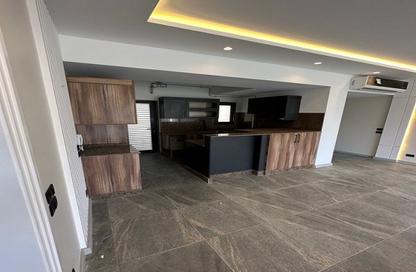 Apartment - 2 Bedrooms - 2 Bathrooms for rent in Lake View Residence - 5th Settlement Compounds - The 5th Settlement - New Cairo City - Cairo