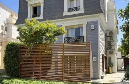 Villa - 4 Bedrooms - 3 Bathrooms for sale in Mountain View October Park - 6th District - 6 October City - Giza