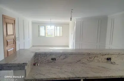 Apartment - 2 Bedrooms - 2 Bathrooms for sale in Mountain View Hyde Park - 5th Settlement Compounds - The 5th Settlement - New Cairo City - Cairo