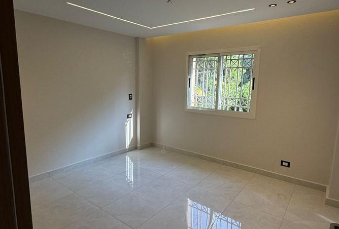 8237311 - Property Image 2