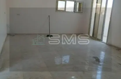 شقة - 4 غرف نوم - 2 حمامات للبيع في شارع الجزيرة - المستثمرين الجنوبية - مدينة القاهرة الجديدة - القاهرة