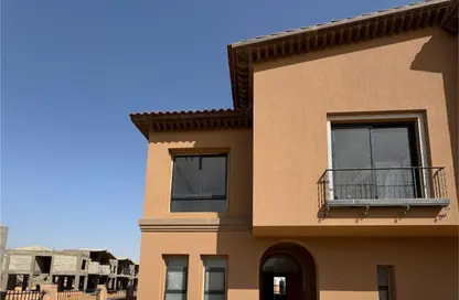 منزل مزدوج - 4 غرف نوم - 4 حمامات للبيع في فيلدج ويست - كمبوندات الشيخ زايد - الشيخ زايد - الجيزة