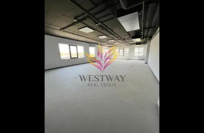 Office Space - Studio - 4 Bathrooms for rent in The portal - Beverly Hills - Sheikh Zayed Compounds - Sheikh Zayed City - Giza