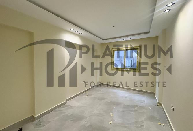 8317085 - Property Image 3