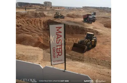 Apartment - 4 Bedrooms - 3 Bathrooms for sale in Qamary - R8 - New Capital City - Cairo