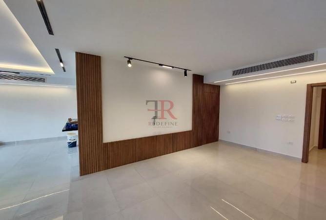 8106503 - Property Image 2