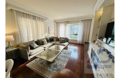 Apartment - 4 Bedrooms - 3 Bathrooms for sale in Shooting Club Street - Dokki - Giza