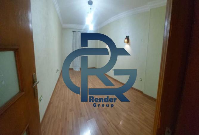 8071926 - Property Image 3