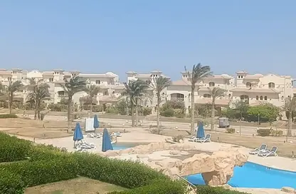 شاليه - 4 غرف نوم - 2 حمامات للبيع في لافيستا 3 - لافيستا - العين السخنة - السويس