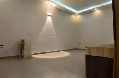 Office Space - Studio - 1 Bathroom for rent in Morad  St. - Giza District - Ganoub El Giza - Giza