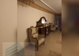 شقة - 3 غرف نوم - 2 حمامات for للايجار in شارع محمد فوزي معاذ - سموحة - حي شرق - الاسكندرية
