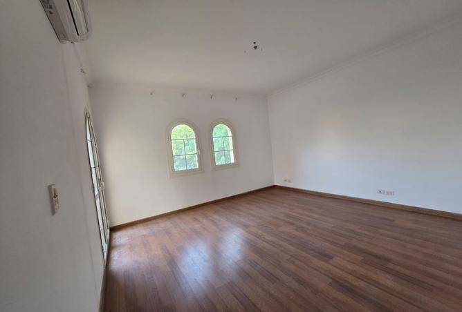 8405876 - Property Image 2