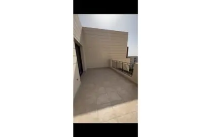 (بنتهاوس  (روف - 2 غرف نوم - 3 حمامات للايجار في أو ويست - كمبوندات 6 أكتوبر - مدينة 6 أكتوبر - الجيزة