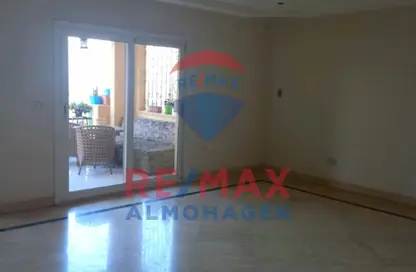 Apartment - 3 Bedrooms - 2 Bathrooms for sale in Zayed 2000 - 4th District - Sheikh Zayed City - Giza