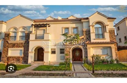 Townhouse - 4 Bedrooms - 4 Bathrooms for sale in Divina Gardens - 3rd District West - Shorouk City - Cairo