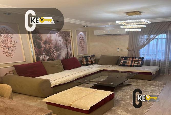 8288017 - Property Image 2