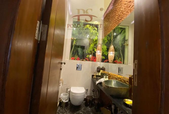 8033055 - Property Image 3