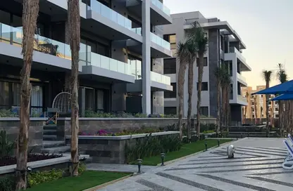 Apartment - 3 Bedrooms - 2 Bathrooms for sale in El Patio 7 - 5th Settlement Compounds - The 5th Settlement - New Cairo City - Cairo