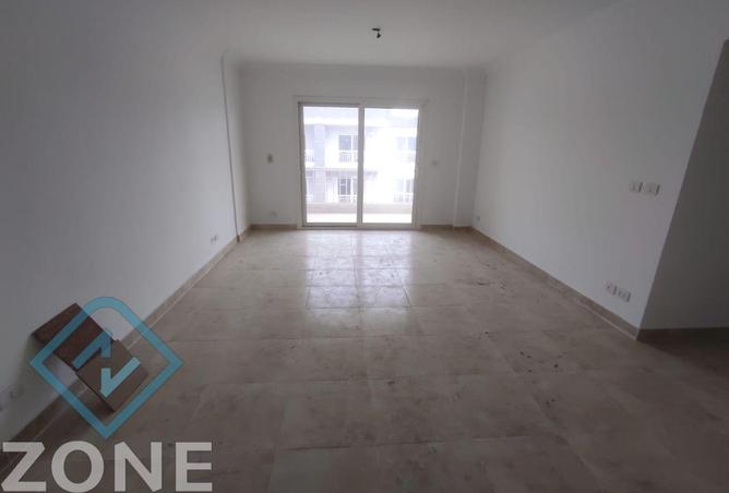 8377943 - Property Image 3