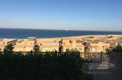 شاليه - 2 غرف نوم - 1 حمام للبيع في تلال السخنة - العين السخنة - السويس