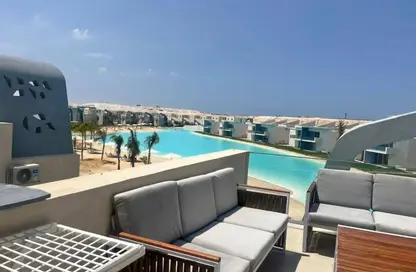 شاليه - 3 غرف نوم - 3 حمامات للبيع في هاسييندا باي - سيدي عبد الرحمن - الساحل الشمالي