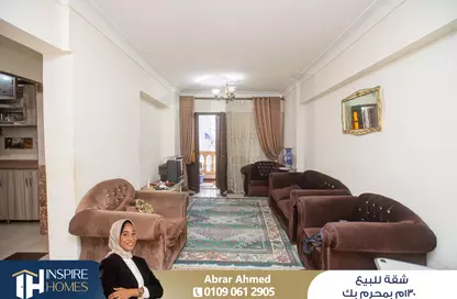 شقة - 4 غرف نوم - 2 حمامات للبيع في محرم بك - حي شرق - الاسكندرية