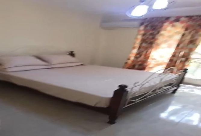 8082232 - Property Image 2