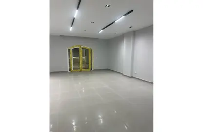 Apartment - 3 Bedrooms - 2 Bathrooms for rent in El Yasmeen 2 - El Yasmeen - New Cairo City - Cairo
