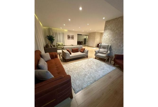 8106841 - Property Image 3