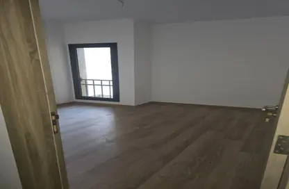 Apartment - 3 Bedrooms - 3 Bathrooms for sale in Fifth Square - The 5th Settlement - New Cairo City - Cairo