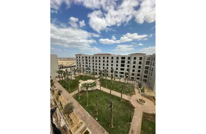 Apartment - 1 Bedroom - 2 Bathrooms for sale in Village West - Sheikh Zayed Compounds - Sheikh Zayed City - Giza