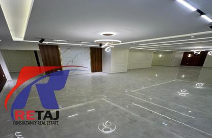 شقة - 3 غرف نوم - 3 حمامات للبيع في طريق النصر - المنطقة الأولى - مدينة نصر - القاهرة