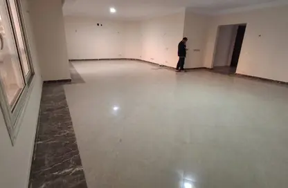 Duplex - 4 Bedrooms - 4 Bathrooms for rent in West Somid Road - West Somid - 6 October City - Giza
