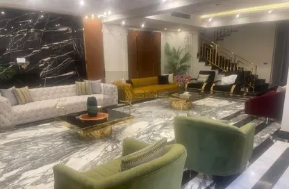 Townhouse - 4 Bedrooms - 5 Bathrooms for rent in Hyde Park Business District Mall - South Teseen St. - The 5th Settlement - New Cairo City - Cairo