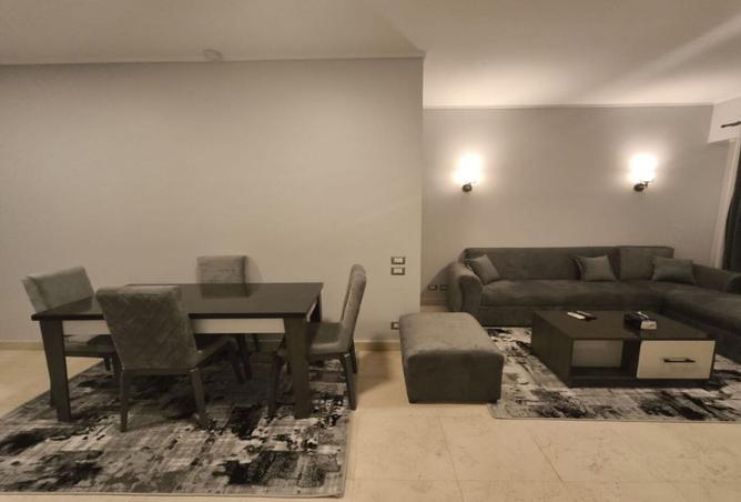 8300019 - Property Image 2