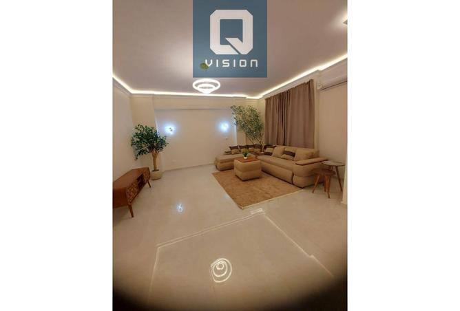 8059933 - Property Image 2