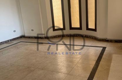 Apartment - 3 Bedrooms - 3 Bathrooms for rent in Aly Sharawy St. - Al Narges 5 - Al Narges - New Cairo City - Cairo