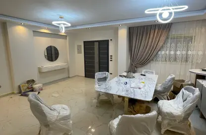Villa - 5 Bedrooms - 5 Bathrooms for sale in Palm Villa - Al Wahat Road - 6 October City - Giza