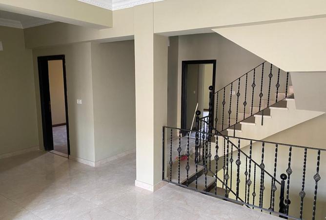 8274444 - Property Image 3