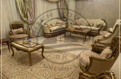 Apartment - 3 Bedrooms - 3 Bathrooms for rent in Ibrahim Al Alfy St. - Laurent - Hay Sharq - Alexandria
