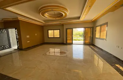 Villa - 3 Bedrooms - 3 Bathrooms for rent in Madinaty - Cairo