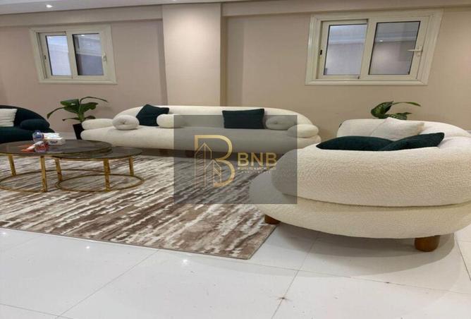 8423301 - Property Main Image