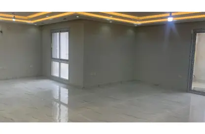 Apartment - 3 Bedrooms - 3 Bathrooms for rent in Garden Residence - Hyde Park - 5th Settlement Compounds - The 5th Settlement - New Cairo City - Cairo