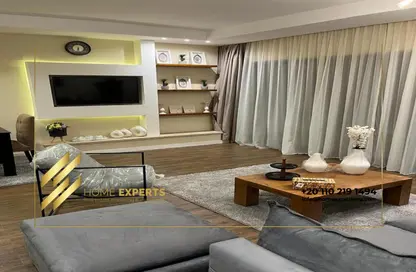 Apartment - 2 Bedrooms - 3 Bathrooms for rent in Lake View Residence - 5th Settlement Compounds - The 5th Settlement - New Cairo City - Cairo