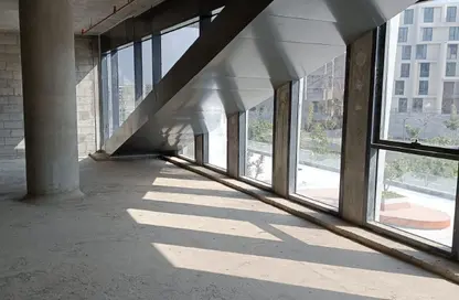 Office Space - Studio - 1 Bathroom for rent in Eastown - 5th Settlement Compounds - The 5th Settlement - New Cairo City - Cairo